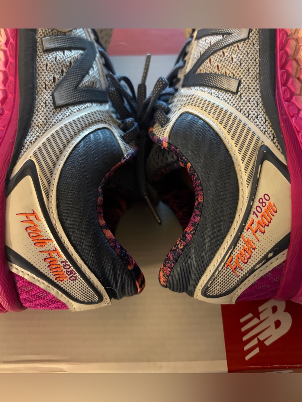 New Balance 1080 v7 Women’s Gray and Pink Athletic Running Shoes- SZ 9 - In Box! - Picture 4 of 11